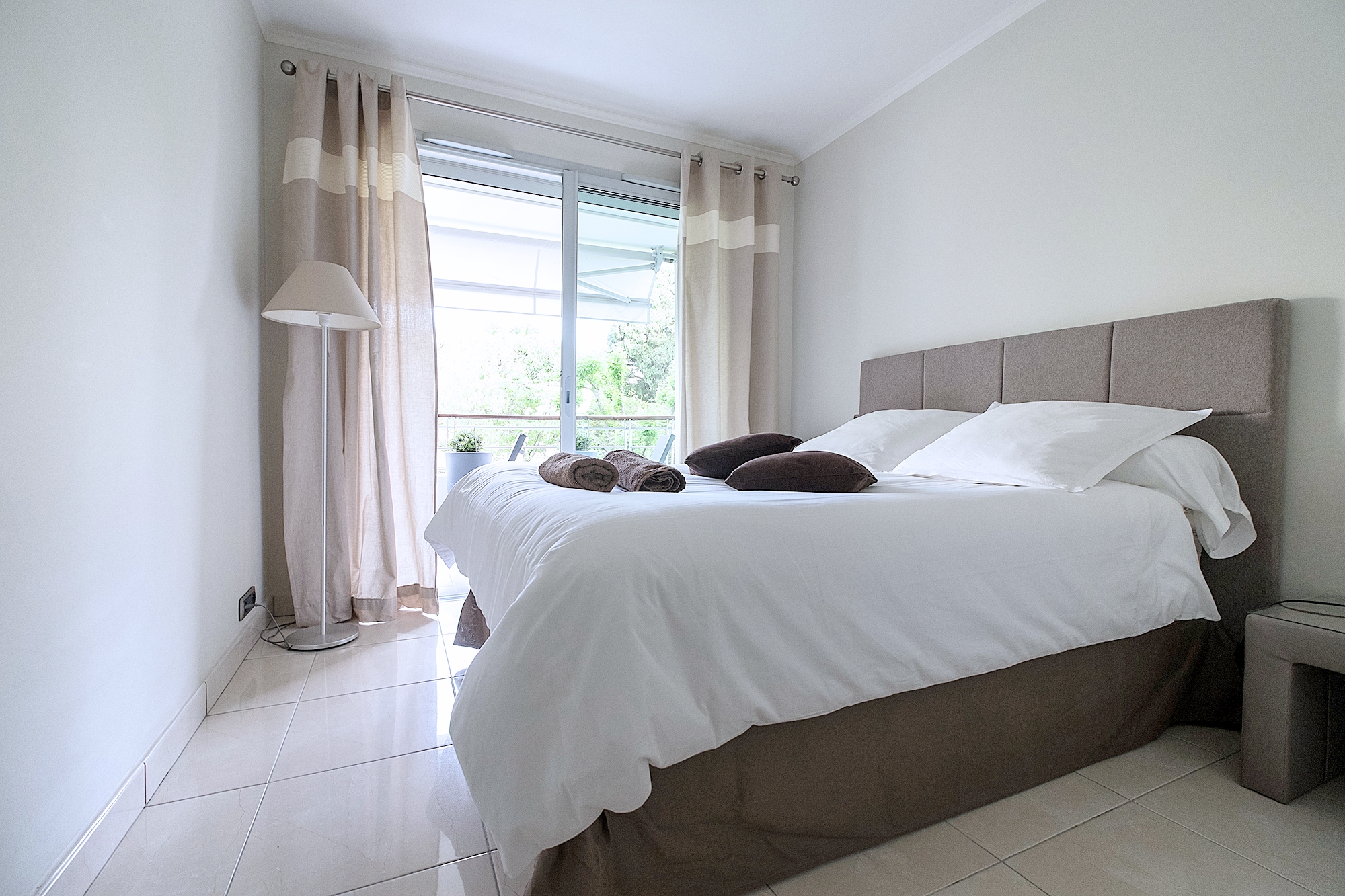 CHAMBRE 1-2018 CRISTAL CROISETTECHAMBRE-1-2018.jpg
