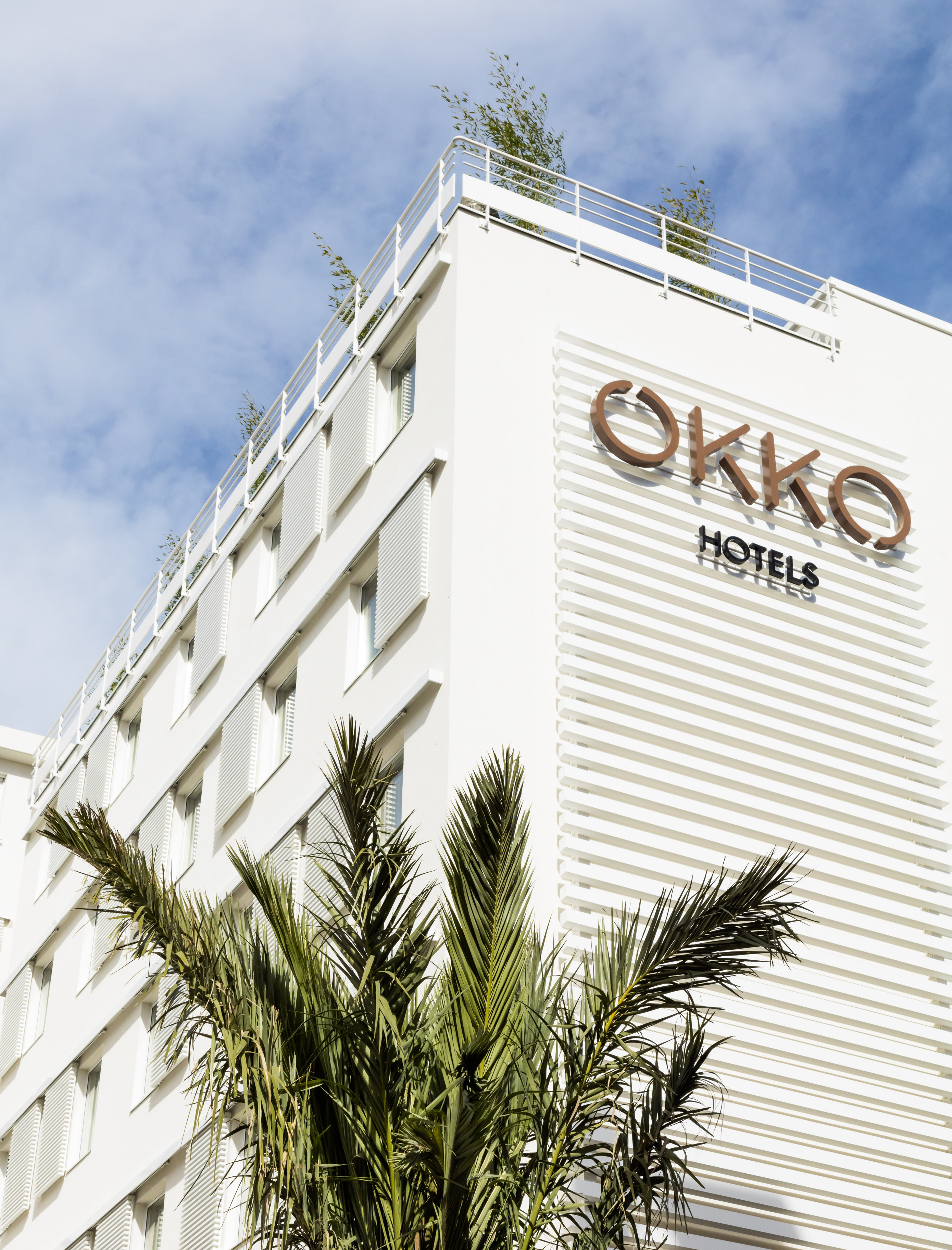 La-facade-d-OKKO-HOTELS-Cannes.jpg