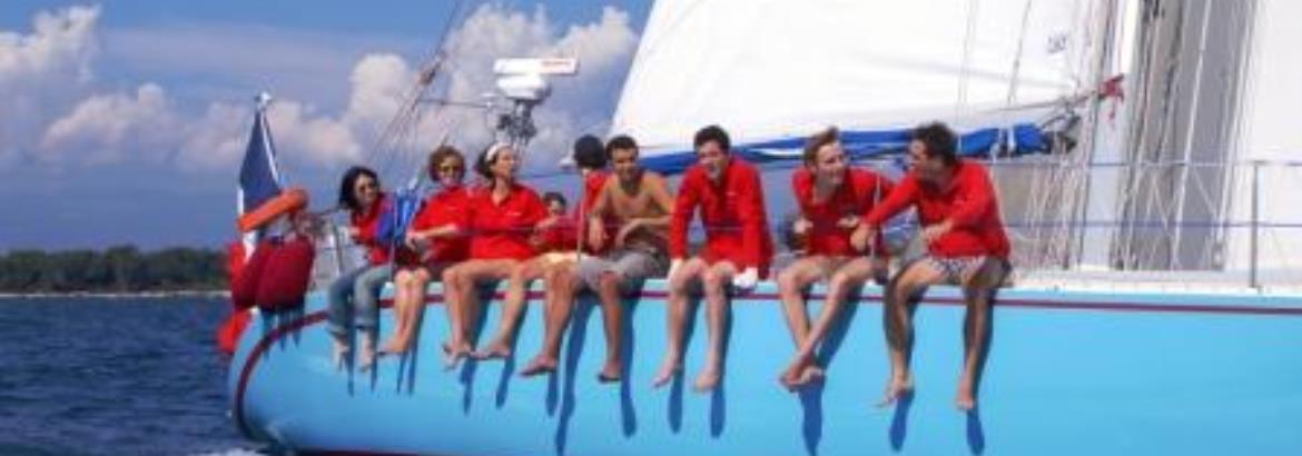 catamaran 2