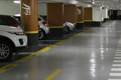 parking.png_276x414